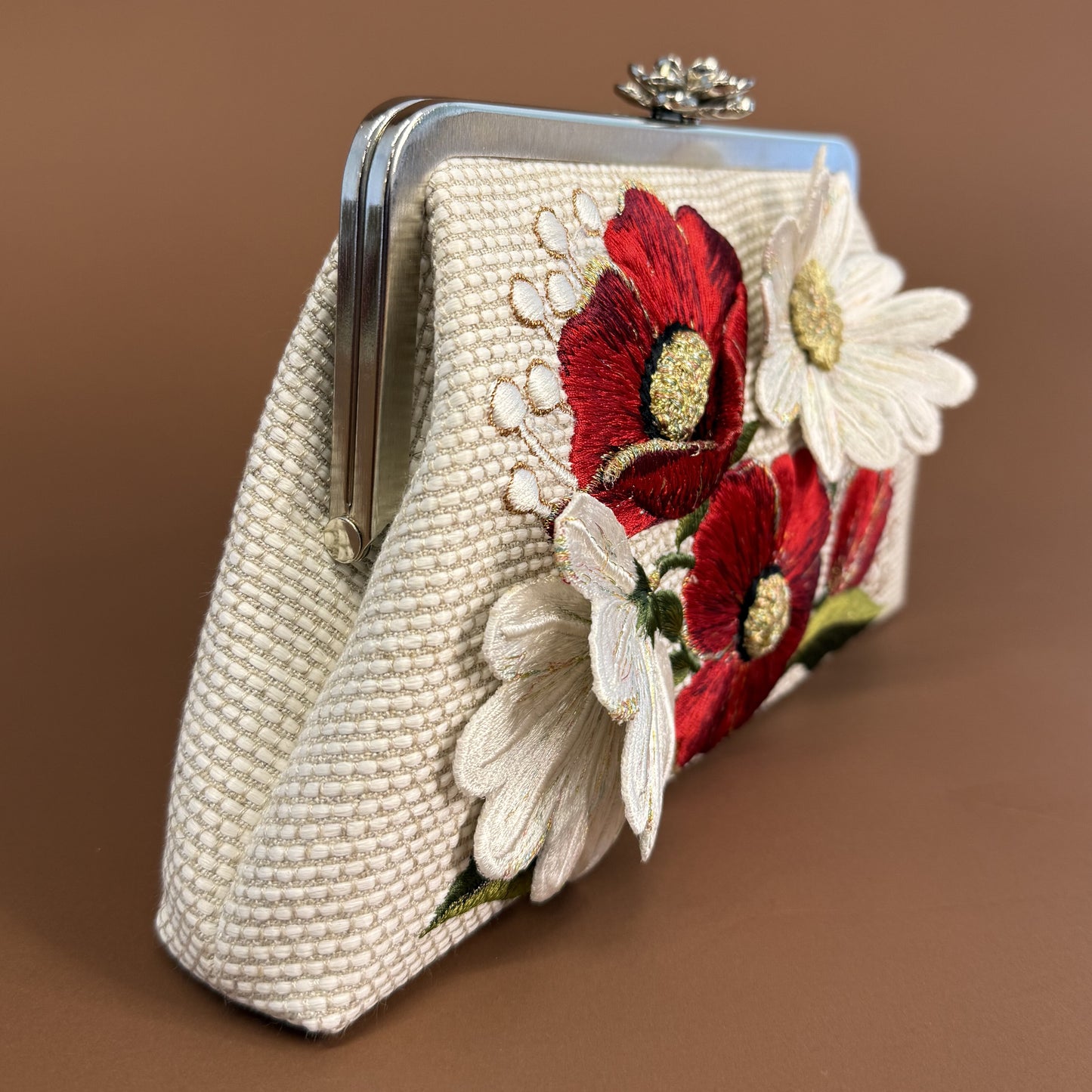BLOSSOM CLUTCH