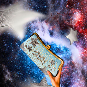 AQUARIUS - The Visionary