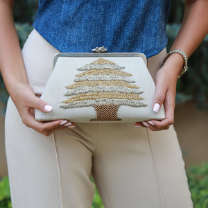 CEDAR CLUTCH
