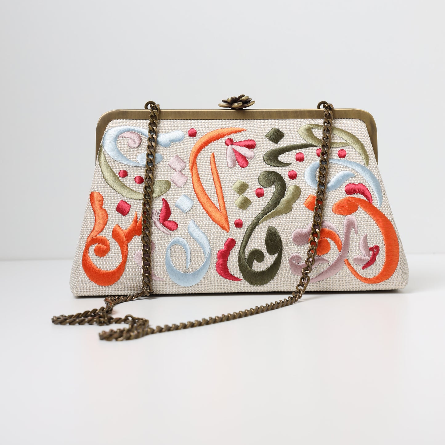 FLORAL DIWANI CLUTCH