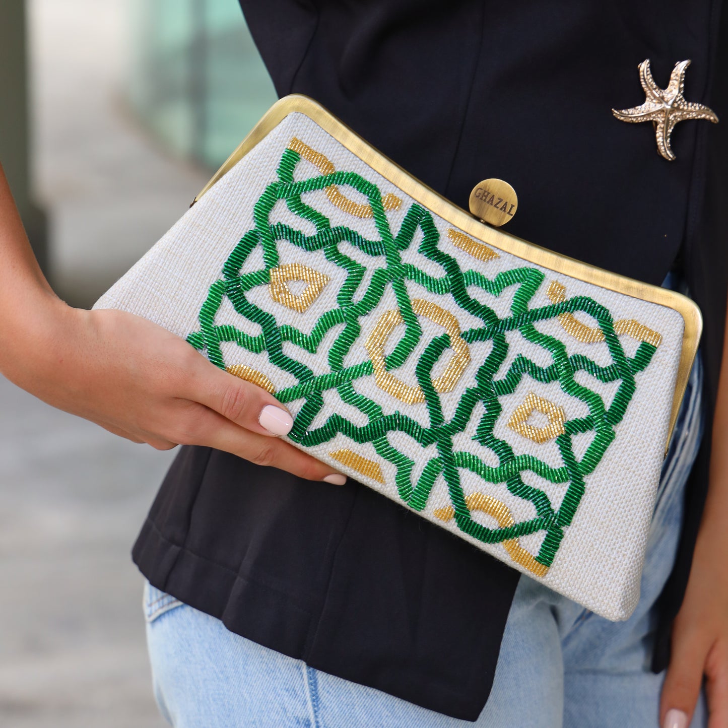 ARABESQUE CLUTCH