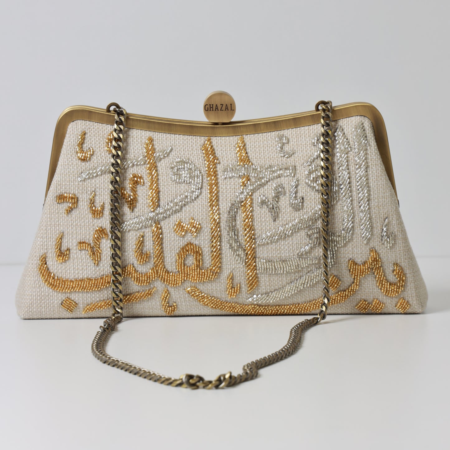 BAYN EL ROOH WA AL QALB CLUTCH