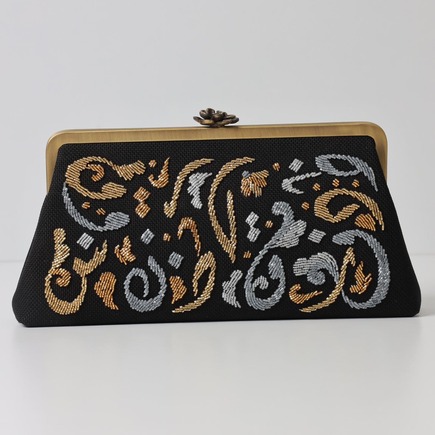 CALLIGRAPHY FLORAL CLUTCH
