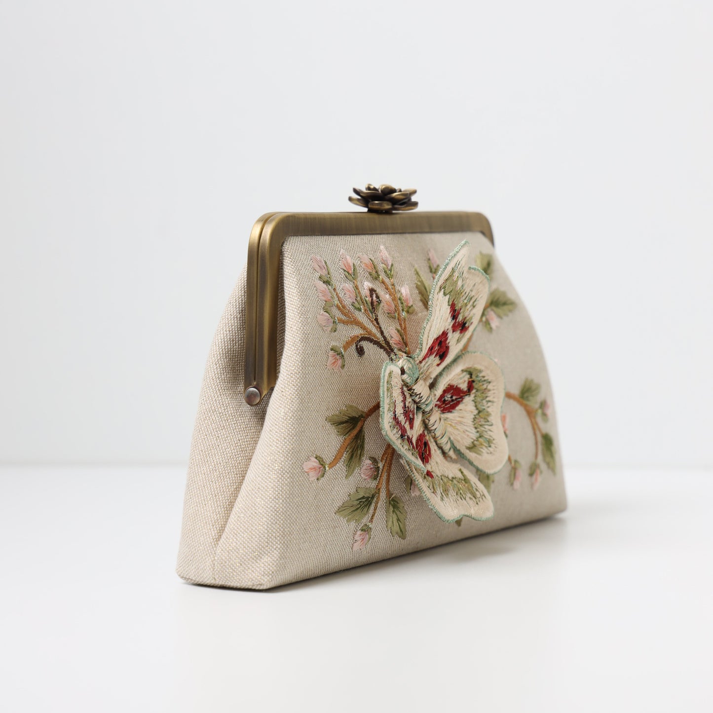 BUTTERFLY CLUTCH