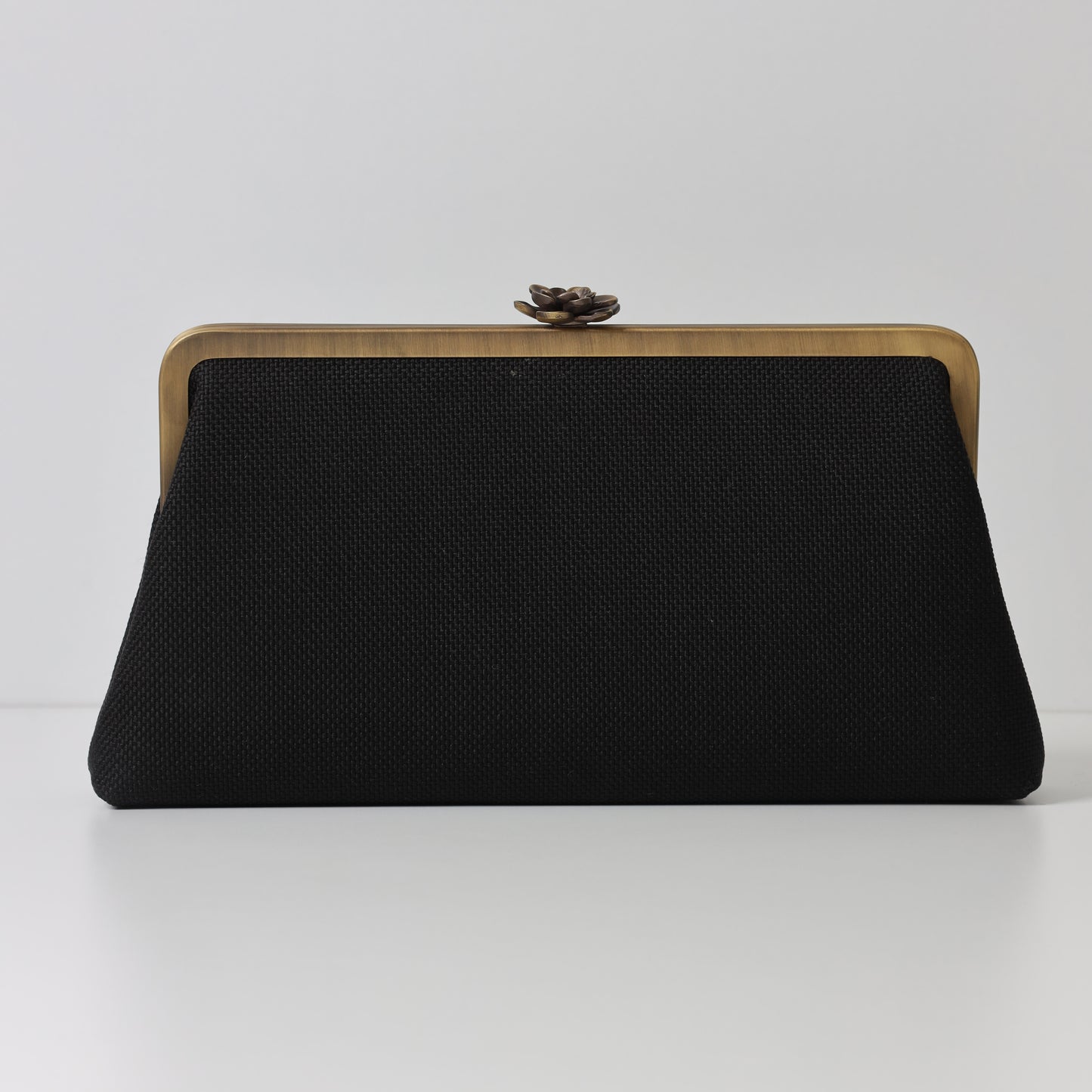 KON JAMEEL AL KHOLOQ  CLUTCH