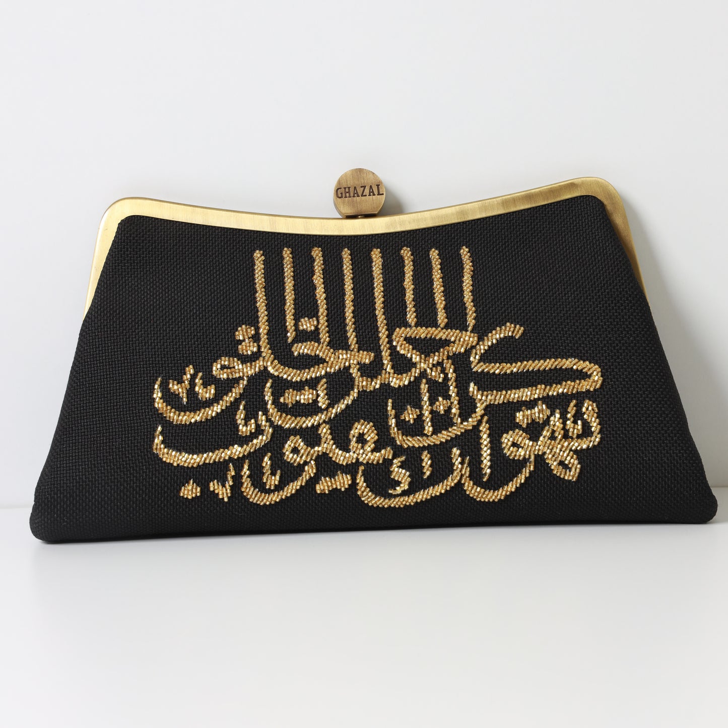KON JAMEEL AL KHOLOQ  CLUTCH