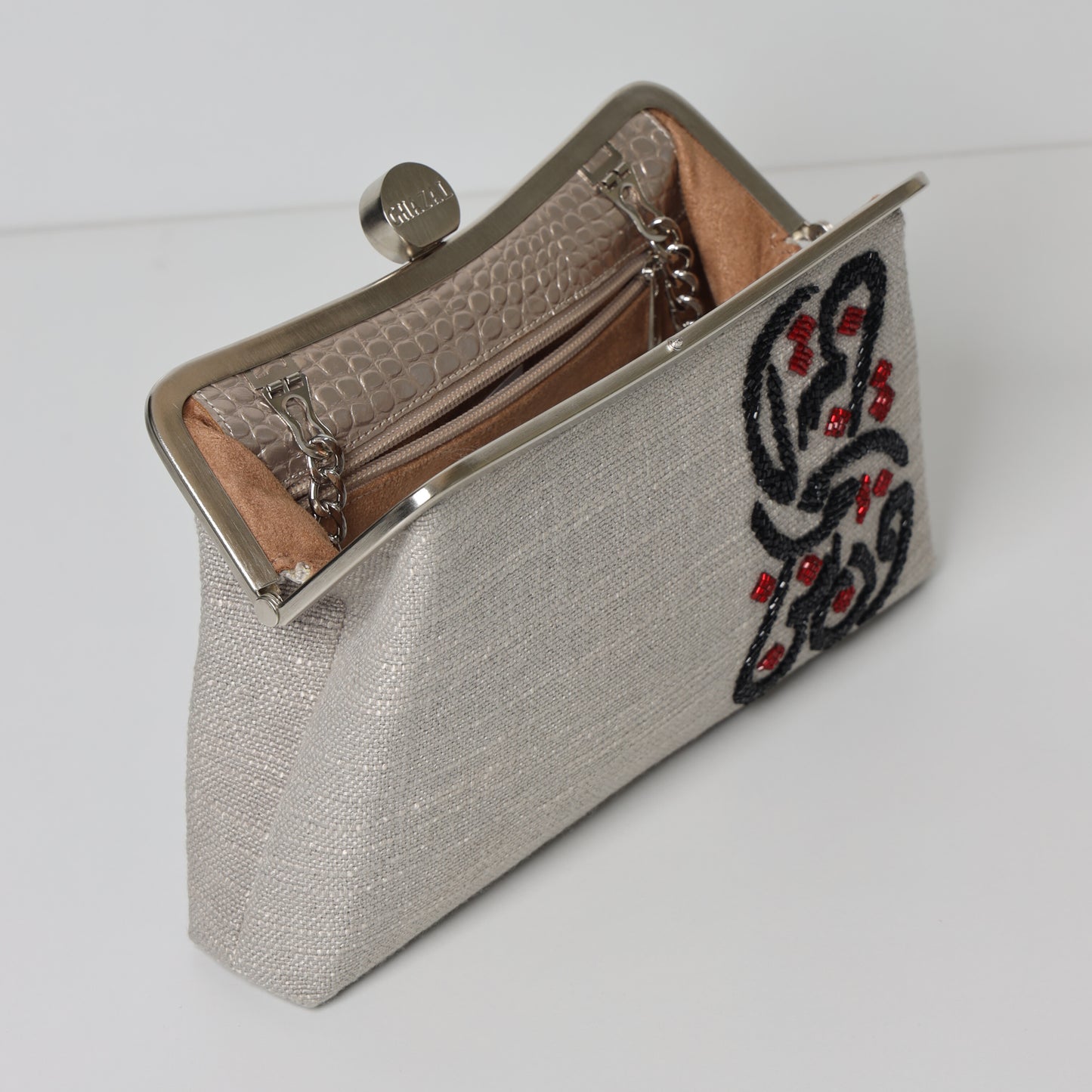 THE VERTICAL CALLIGRAPHY CLUTCH